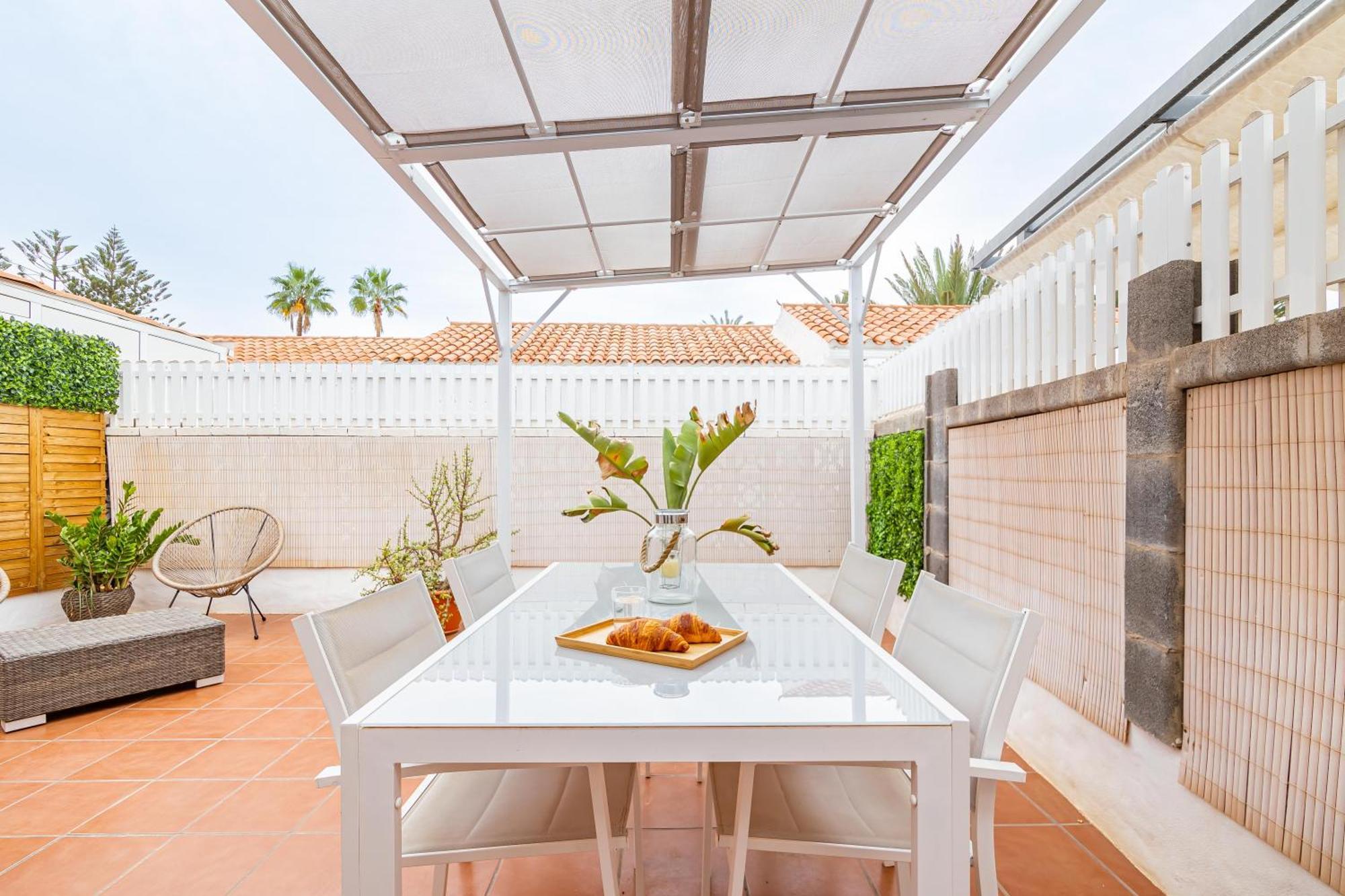 Canarian Holiday Home - Sunset Bungalow In Playa Del Ingles San Bartolomé Dış mekan fotoğraf